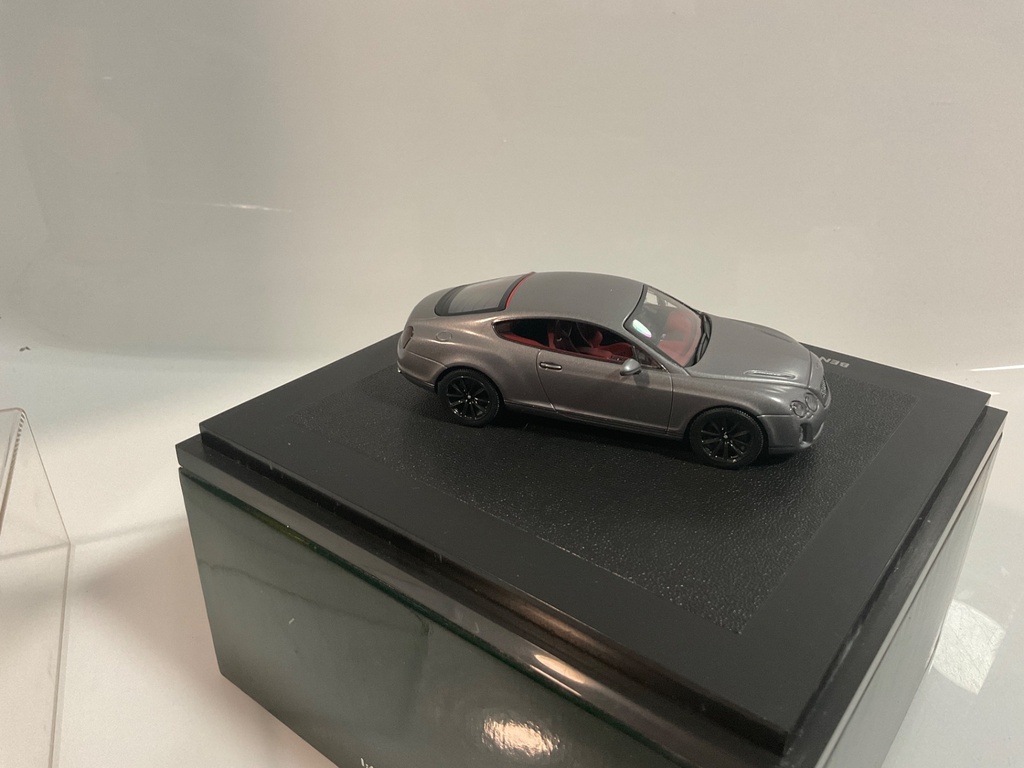 1/43 MINICHAMPS BENTLEY  - Photo 5