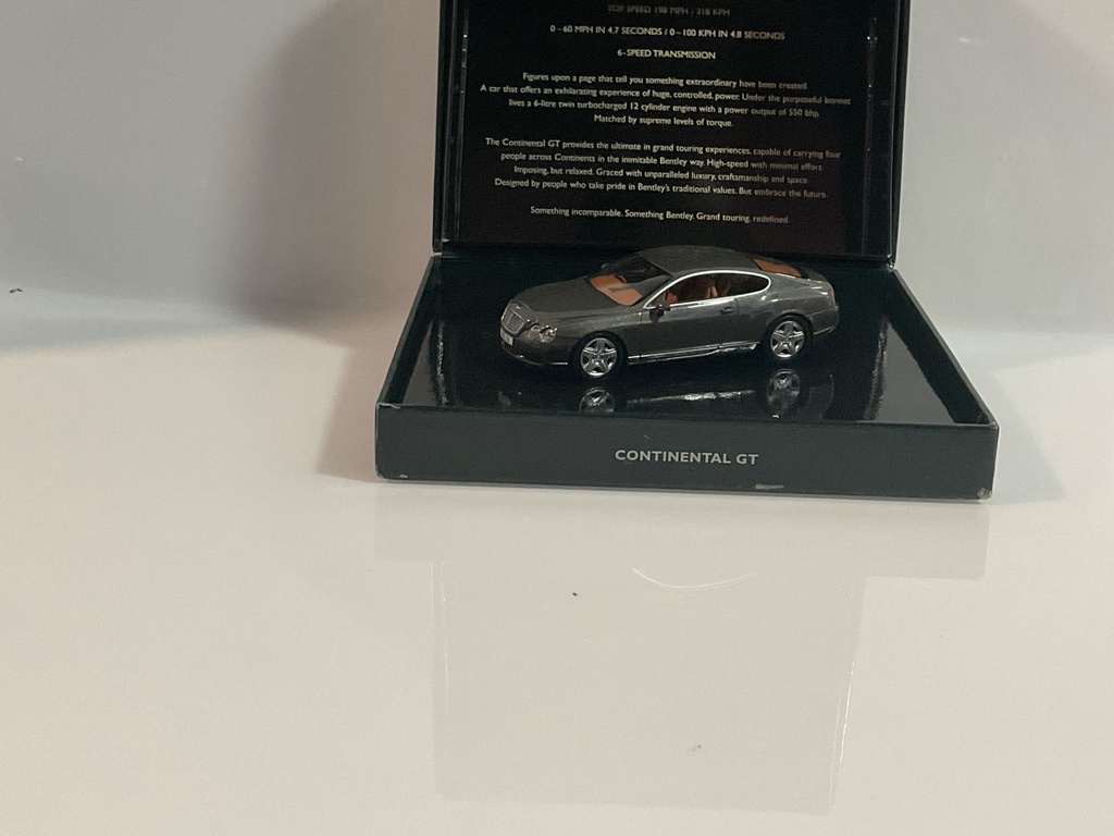 1/43 MINICHAMPS BENTLEY CONTINENTAL GT  - Photo 2