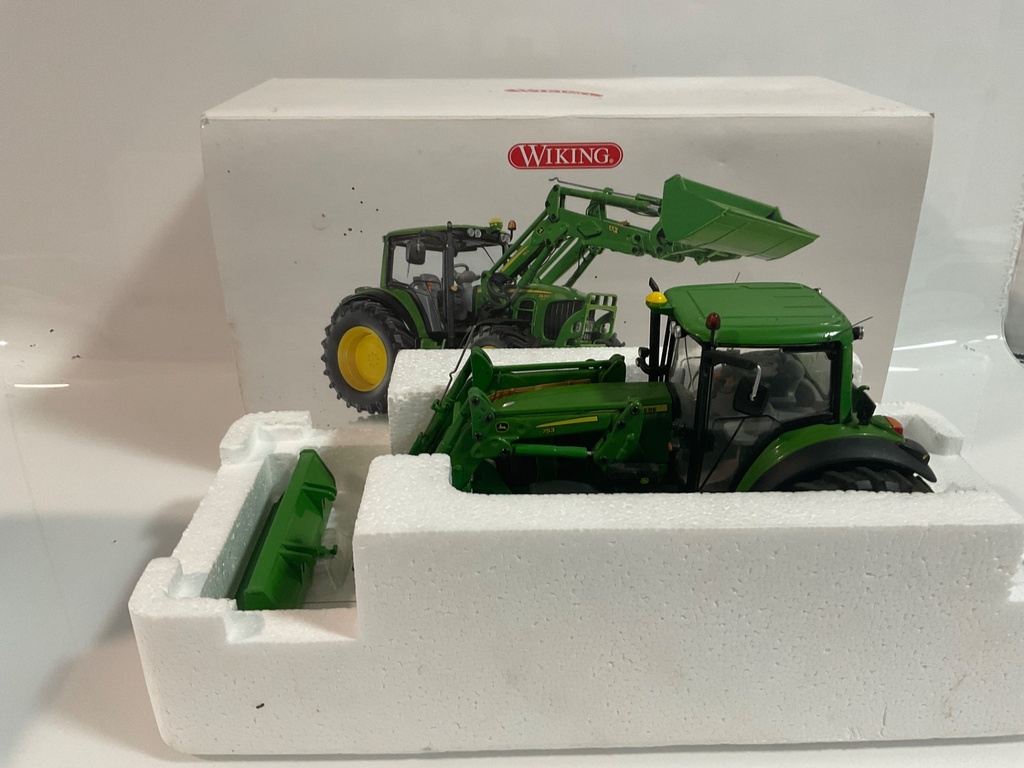 1/32 WIKING JOHN DEERE 7430 FARM TRACTOR  - Photo 4