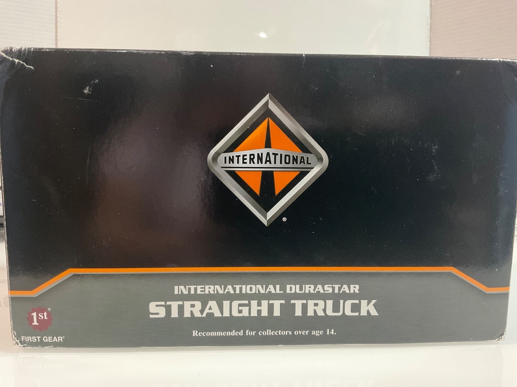 1/34 FIRST GEAR INTERNATIONAL DURASTAR TRUCK LOWE’S  RARE 10-3880 *MIRROR BROKEN  - Photo 2