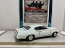1/18: MOTOR MAX 1969 PONTIAC GTO WHITE ON BLACK image