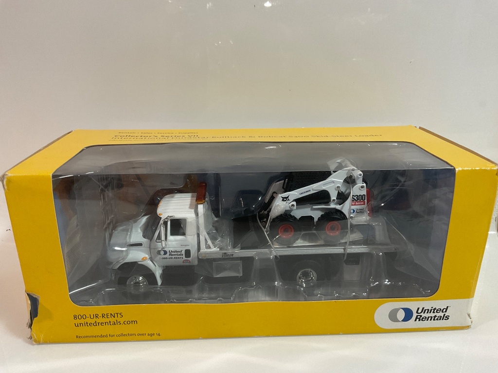 1/34 FIRST GEAR UNITED RENTALS INTERNATIONLA ROLLBACK & SKIDSTEER LOADER - Photo 4