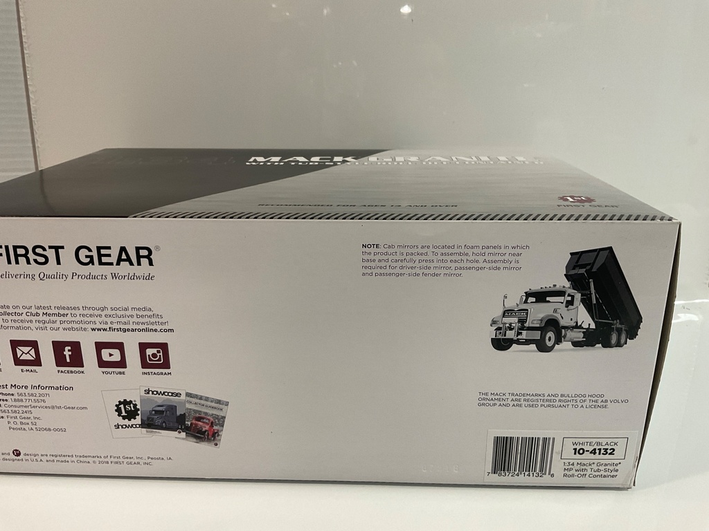 1/34 FIRST GEAR MACK GRANITE W/ROLL OFF CONTAINER 10-4132 - Photo 2