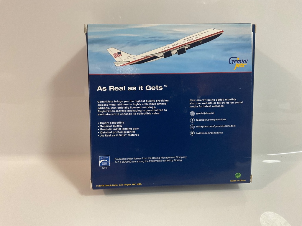 1/400 GEMINI JETS UNITED STATES OF AMERICA BOEING 747-8I - Photo 3