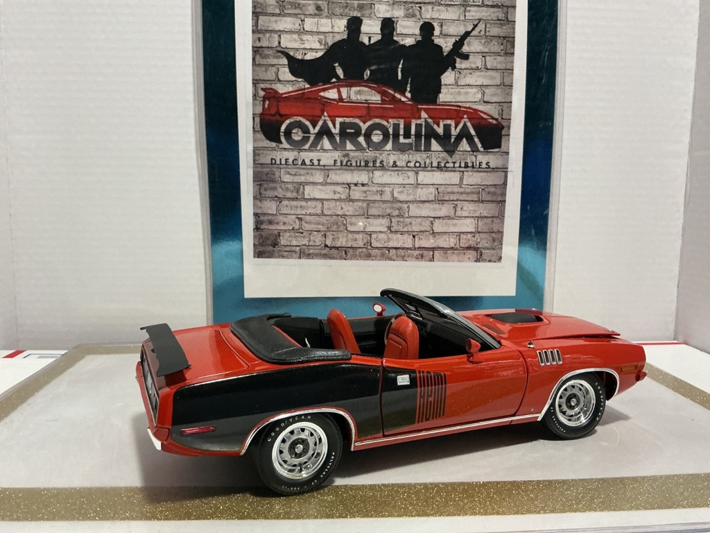 1/18: HIGHWAY 61 1991 BACKYARD CONVERSIONS HEMI CUDA 1 OF 102 RED ON BLACK image