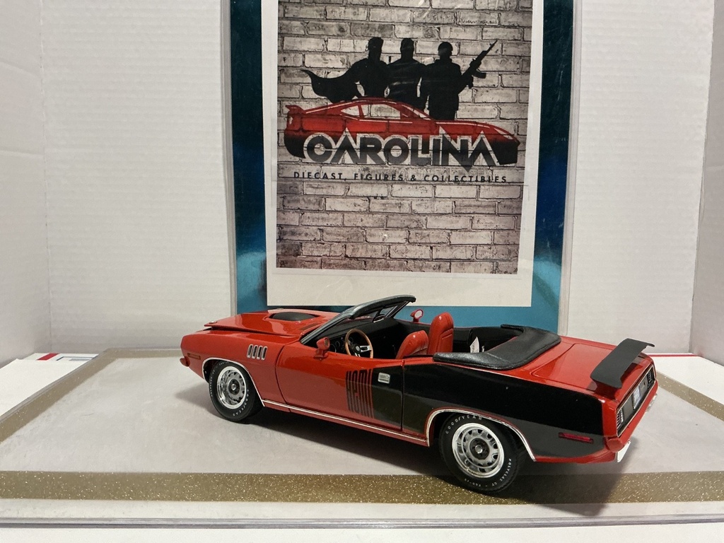 1/18: HIGHWAY 61 1991 BACKYARD CONVERSIONS HEMI CUDA 1 OF 102 RED ON BLACK image