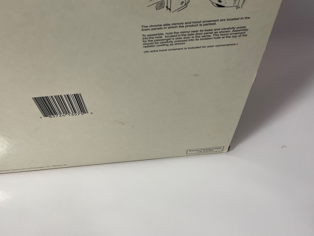 1/34 FIRST GEAR WALSH CONSTRUCTION TRCK AND TRAILER  19-3575 - Photo 3