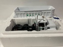 1/34 FIRST GEAR WALSH CONSTRUCTION TRCK AND TRAILER  19-3575 - Photo 4