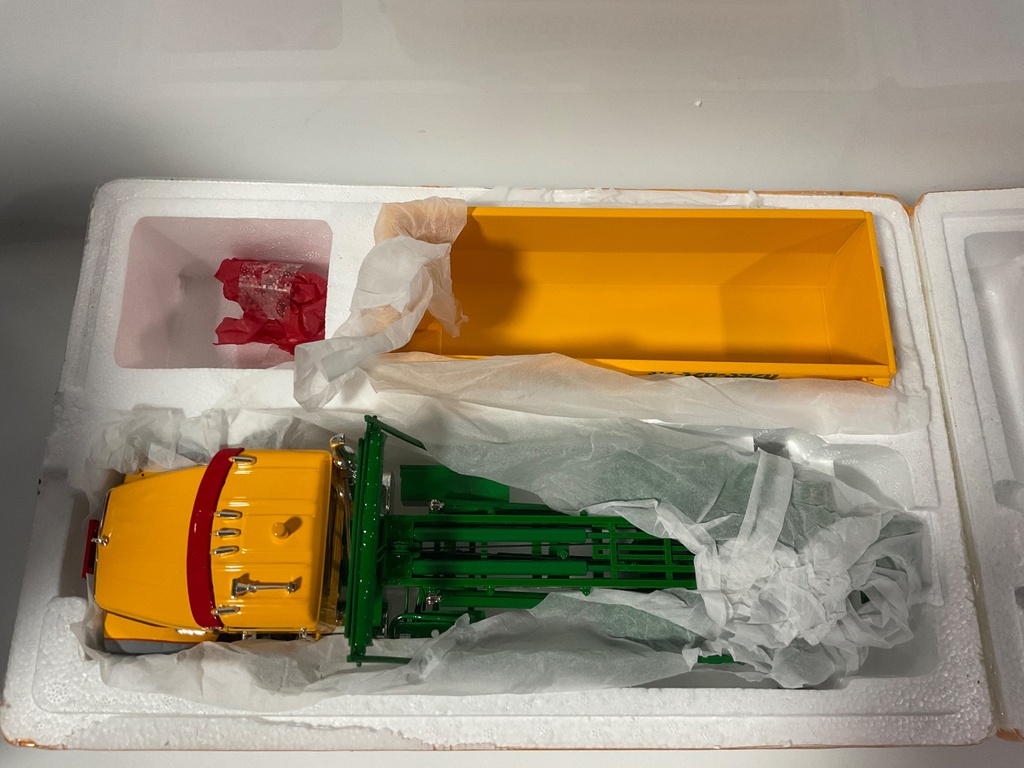 1/34 FIRST GEAR MACK GRANITE MP ROLL OFF CITYWIDE DISPOSAL 19-4184 - Photo 4