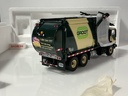1/34 FIRST GEAR MACK FRONT END LOADER REFUSE TRUCK 19-3120 - Photo 7