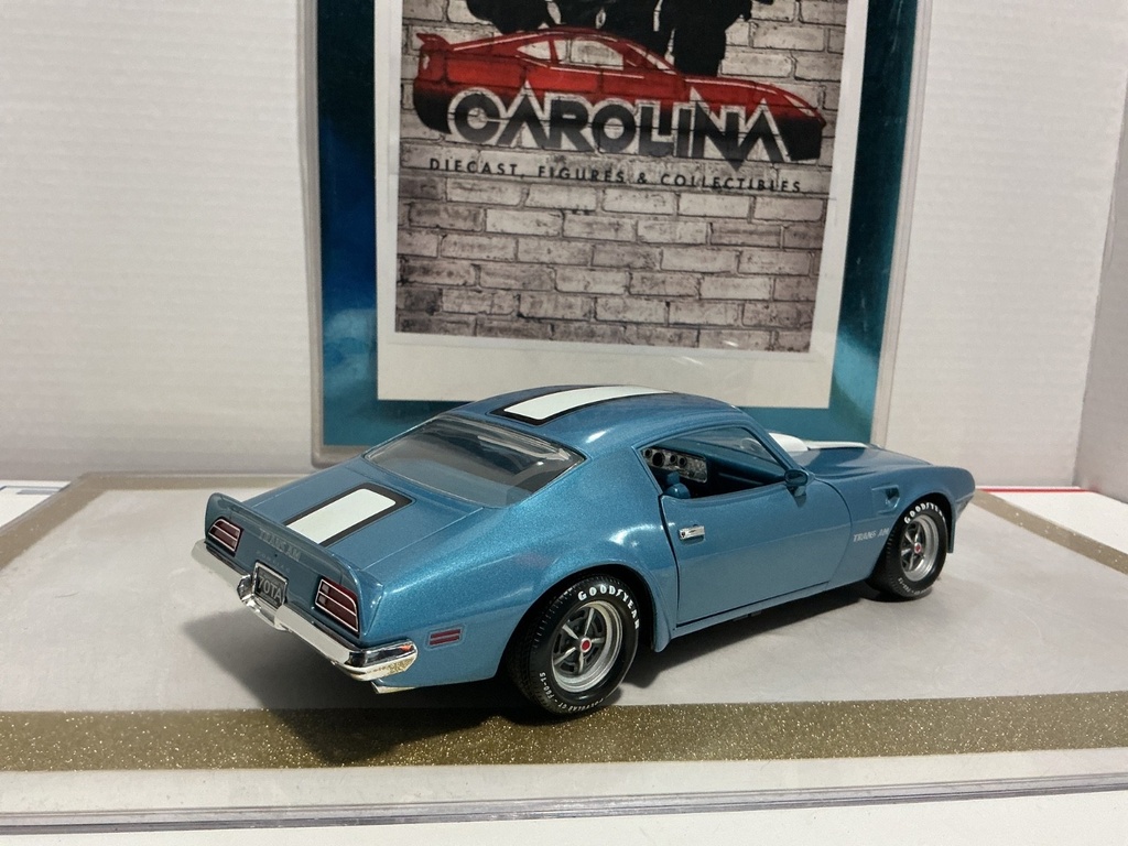1/18: ERTL 1970 PONTIAC FIREBIRD TRANS AM BLUE ON BLUE WITH WHITE STRIPE image