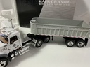 1/34 MACK GRANITE WITH END DUMP TRAILER TRUCK  KING 10-4142 - Photo 5