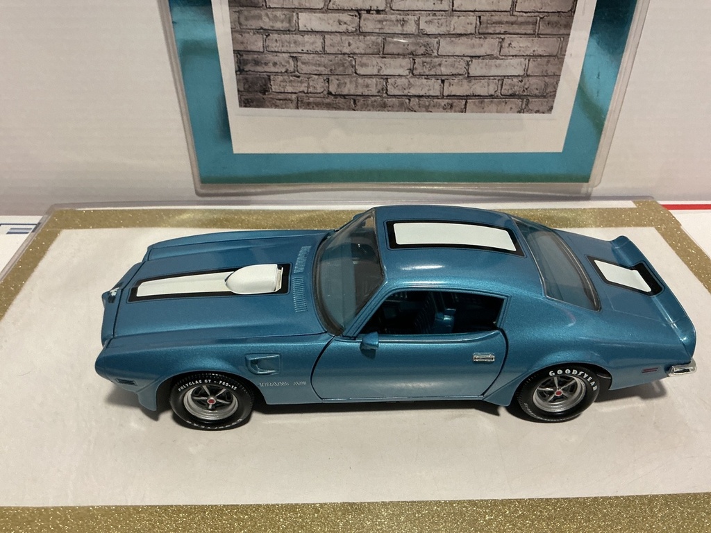1/18: ERTL 1970 PONTIAC FIREBIRD TRANS AM BLUE ON BLUE WITH WHITE STRIPE image