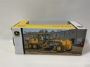 1/50 ERTL JOHN DEERE PRESTIGE 772  P TIER MOTOR GRADER - Photo 2
