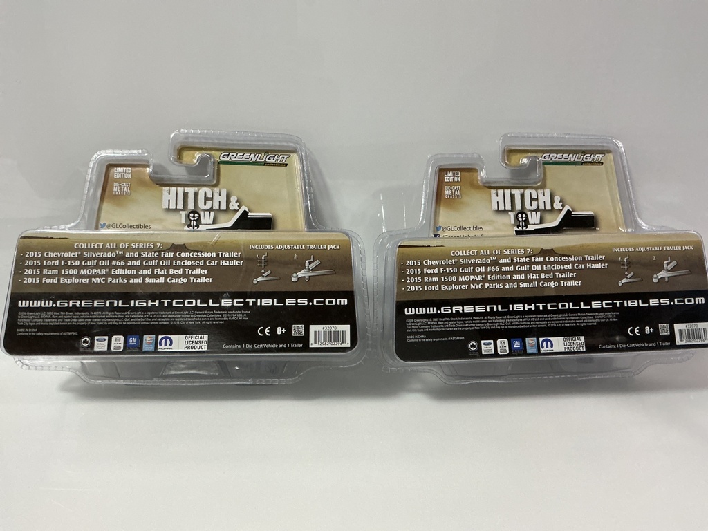 1:64 GREENLIGHT HITCH & TOW 2015 RAM AND TRAILER PAIR WITH CHASE - Photo 4