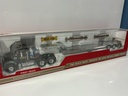 1:50 FIRST GEAR NEW HOLLAND MACK GRANITE WITH LOWBOY - Photo 3