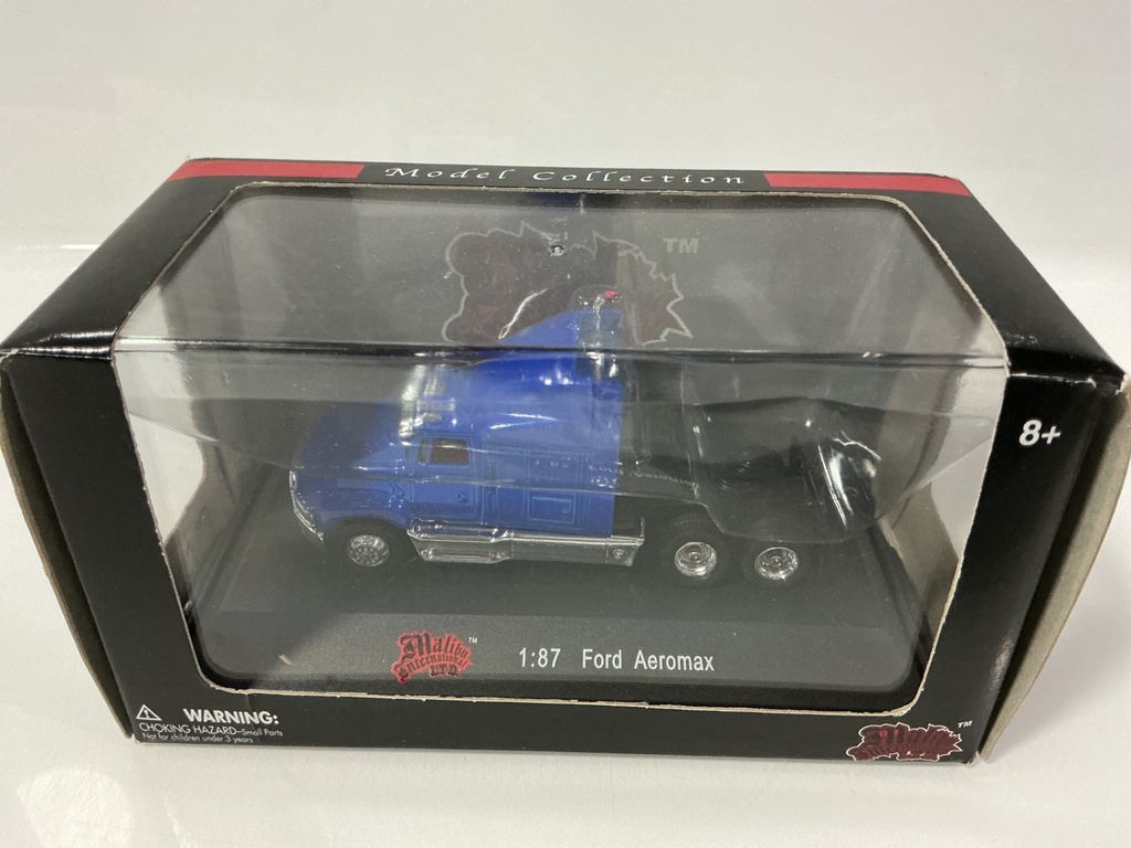 1:87 MALIBU INTERNATIONAL FORD AEROMAX IN BLUE - Photo 2