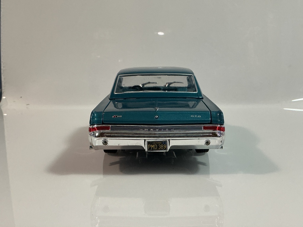1/18 MAISTO 1965 PONTIAC GTO BLUE ON BLUE  - Photo 5
