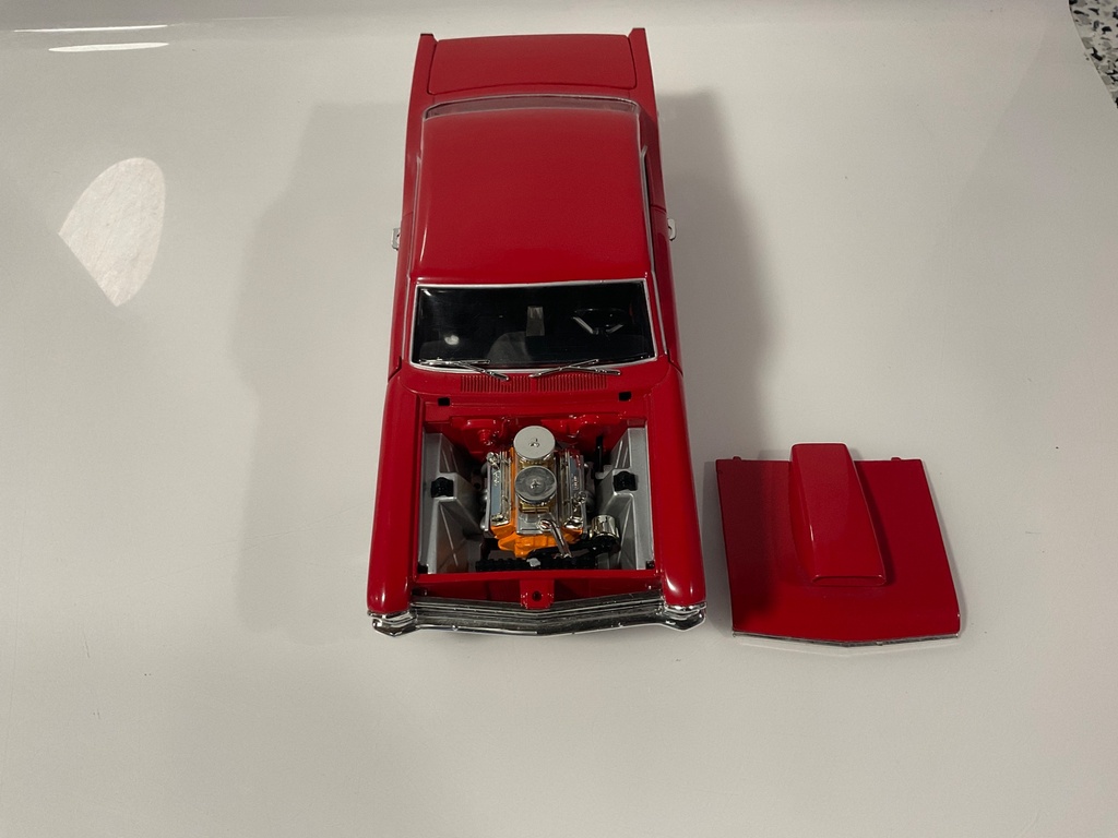 1/18 ERTL 1966 CHEVY NOVA RED/WHITE ON BLACK - Photo 4