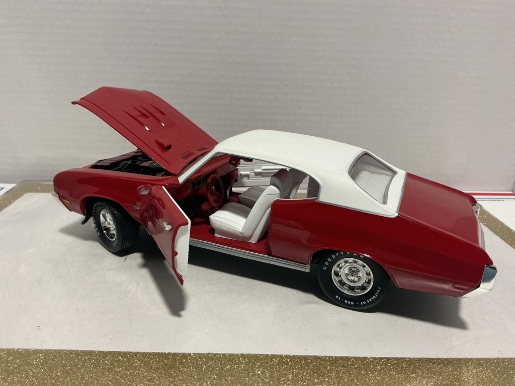 1/18: ERTL 1970 BUICK G5 image