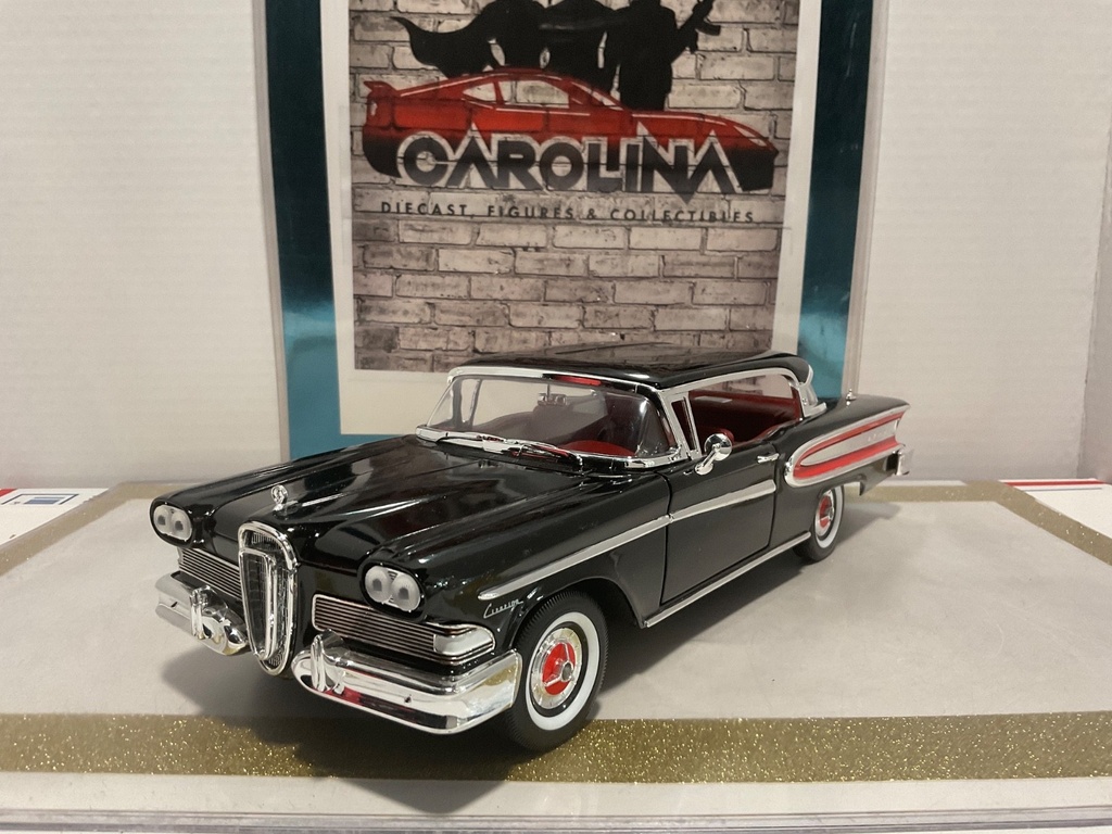 1/18: ROAD SIGNATURE 1958 EDSEL CITATION DELUXE BLACK ON RED image
