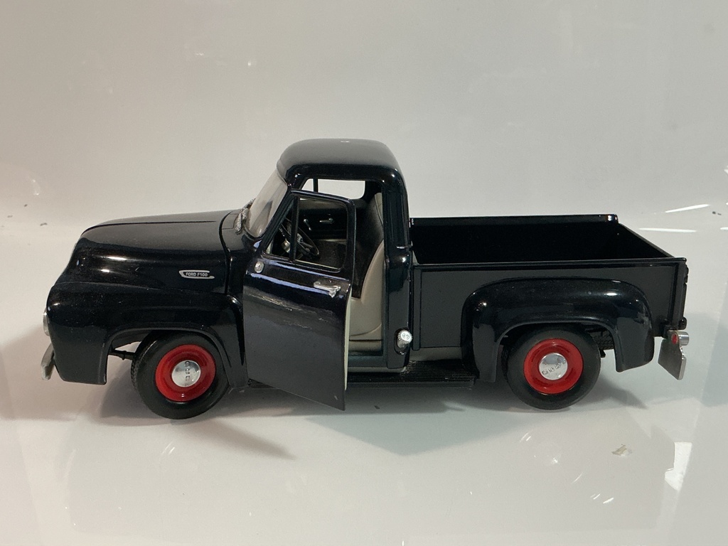 ROAD TOUGH 1953 FORD PICKUP BLACK ON GRAY - Photo 2