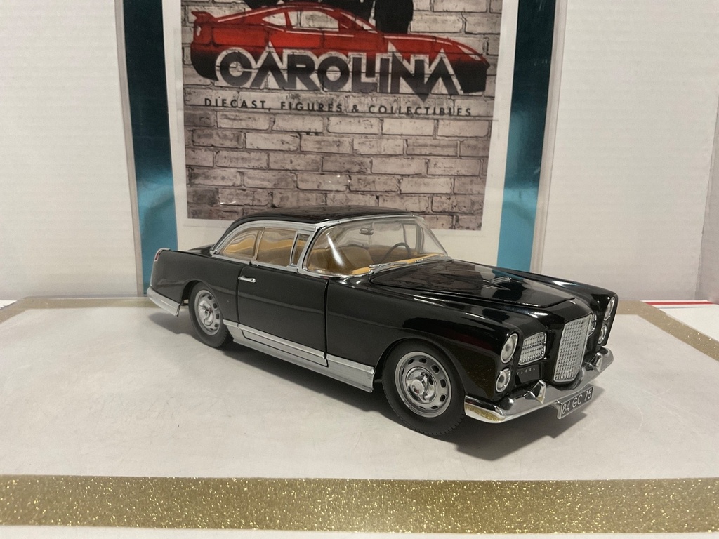 1/18: SON STAR FAREL VEGA HK500 BLACK ON TAN image