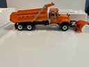 1/34 FIRST GEAR INTERNATIONAL PAYSTAR DUMP WITH PLOW AND SPREADER CO DOT  - Photo 3