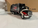 1/34 FIRST GEAR FREIGHTLINER M-2 WITH REFUSE BODY 19-0044 - Photo 5