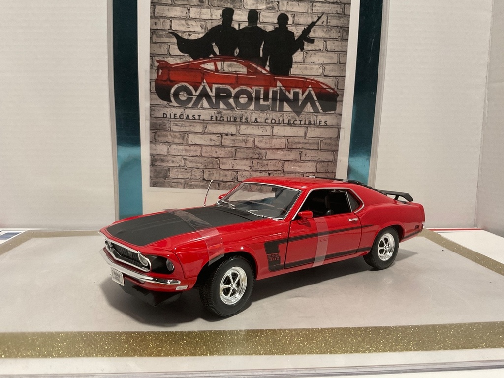 1/18: WELLY 1969 FORD MUSTANG BOSS 302 RED ON BLACK image
