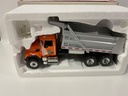 1/34 FIRST GEAR MACK GRANITE DUMP TRUCK PENNA TURNPIKE 19-3293 - Photo 2