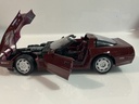 1/18 MAISTO 1992 CORVETTE ZR-1 RED ON RED [LIGHT RASHING] - Photo 3