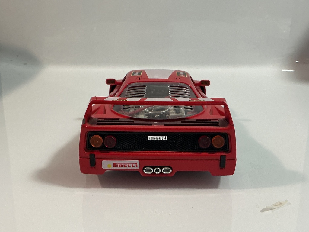 1/18 BURAGO 1987 FERRARI F40 #1 PIRELLI RED ON GREY - Photo 4