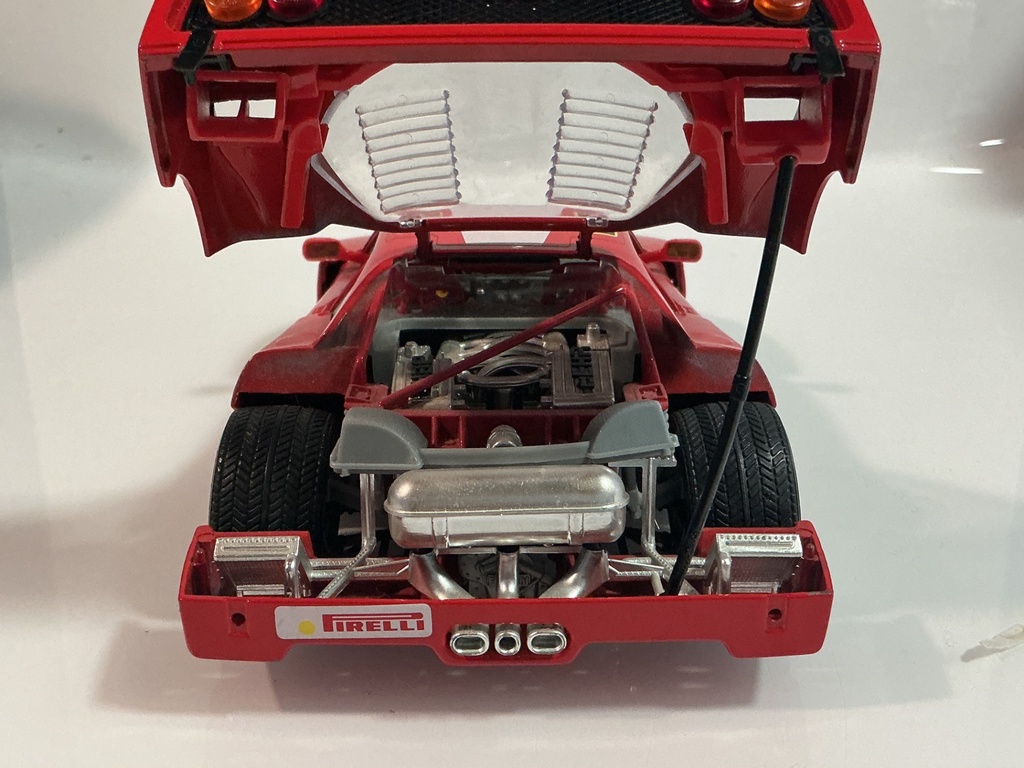 1/18 BURAGO 1987 FERRARI F40 #1 PIRELLI RED ON GREY - Photo 5