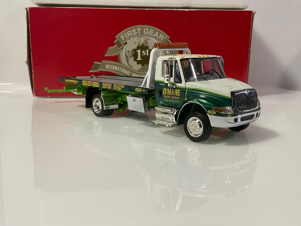 1/34 FIRST GEAR INTERNATIONAL DURASTAR SLIDEBACK CARRIER O HARE TOWING 19-3817 - Photo 5