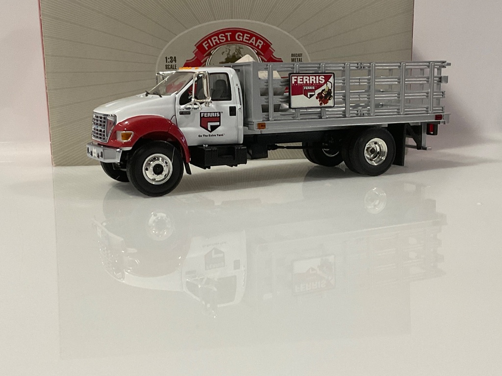 1/34 FIRST GEAR FORD F 650 STAKE TRUCK FERRIS 19-3776 - Photo 7