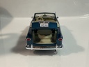 1/18 MAISTO 1949 FORD BLUE ON CREAM [BENT ANTENNA] - Photo 5