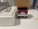 1/34 FIRST GEAR 53 KENWORTH BULL NOSE COE TRACTOR W/ 35’ TRAILER  - Photo 3