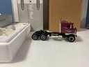1/34 FIRST GEAR 53 KENWORTH BULL NOSE COE TRACTOR W/ 35’ TRAILER  - Photo 4