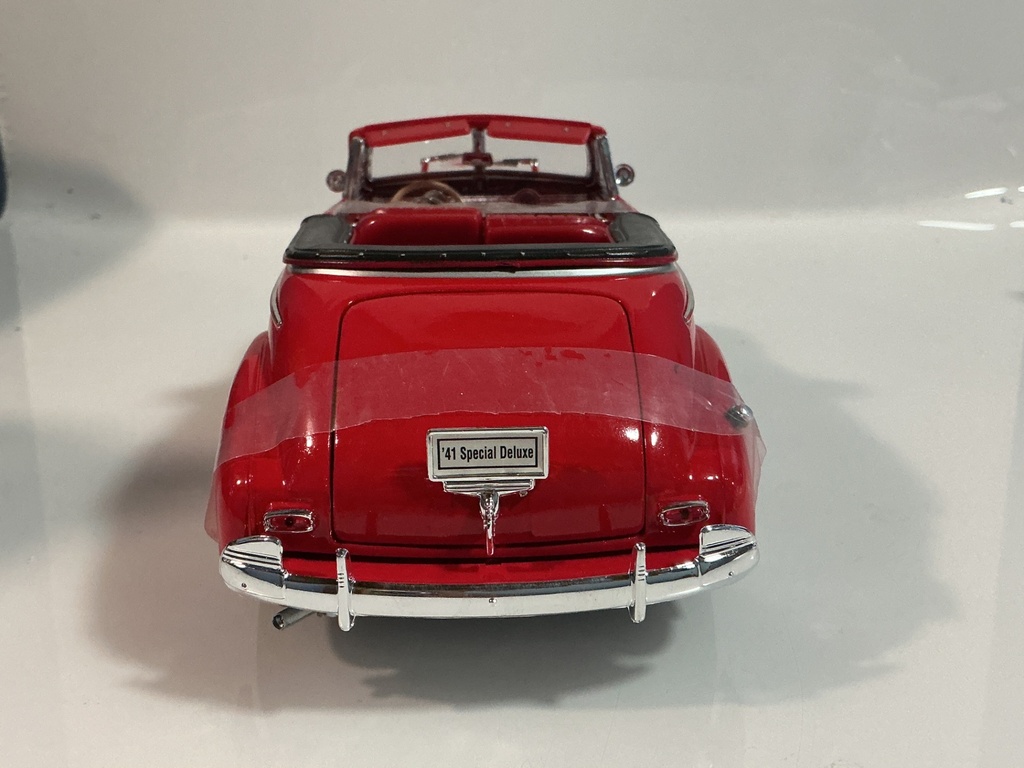 1/18 WELLY 1941 CHEVROLET SPECIAL DELUXE RED ON RED - Photo 3