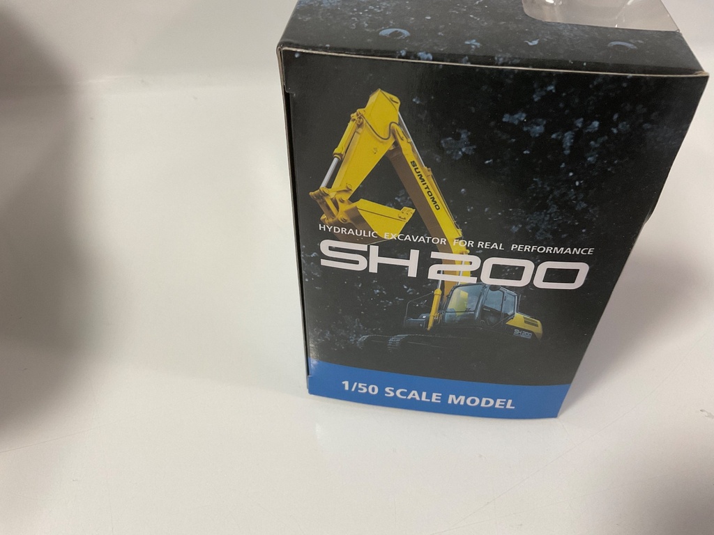 1/50 SUMITOMO SH 200-7 EXCAVATOR  - Photo 3