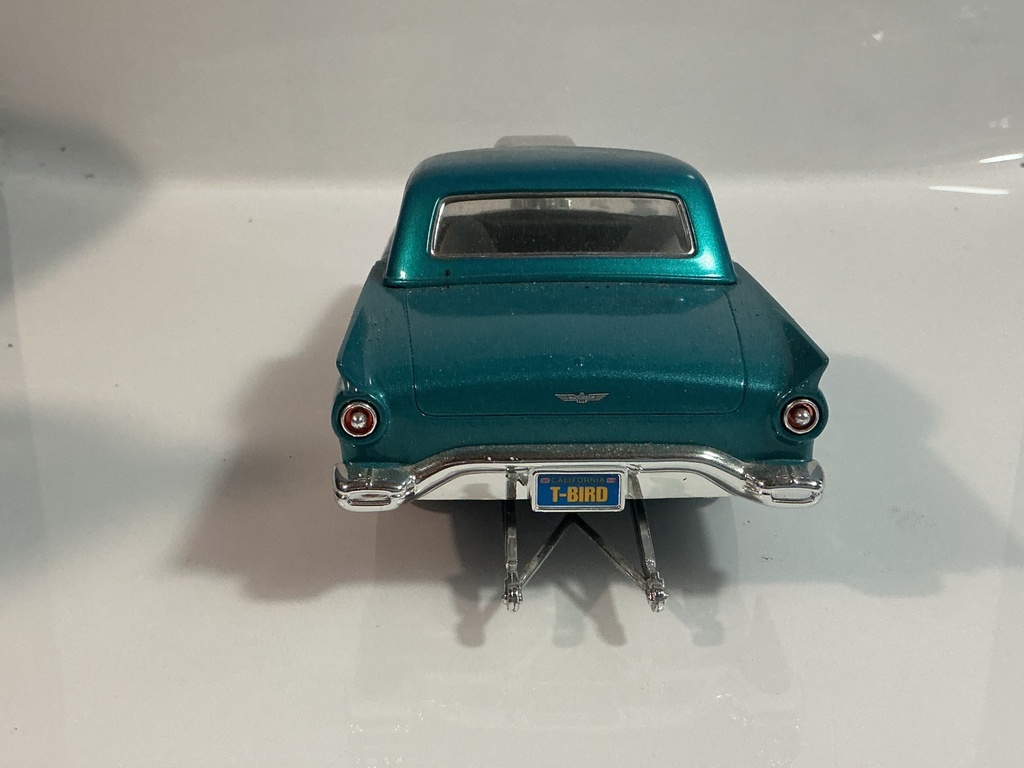1/18 HOTWHEELS 1957 FORD THUNDERBIRD GREEN TEAL ON WHITE - Photo 4