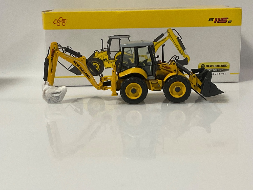 1/50 NZG NEW HOLLANDER B115B BACKHOE LOADER  - Photo 3