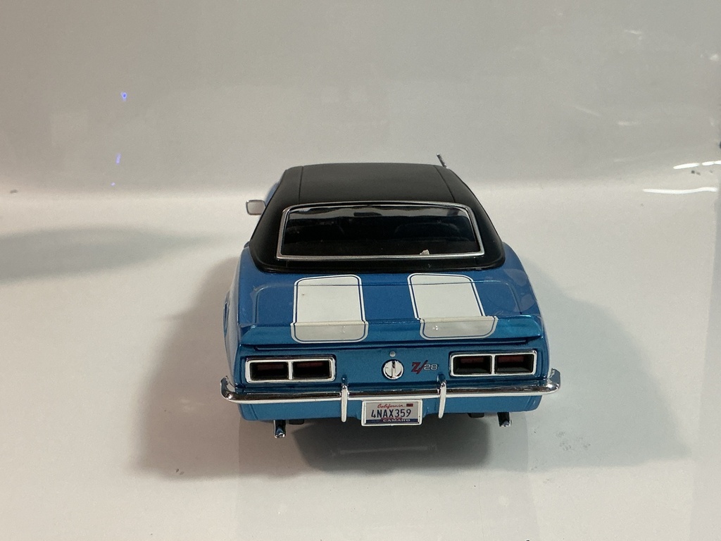 1/18 MAISTO 1968 CHEVROLET CAMARO Z/28 BLUE ON BLACK - Photo 3