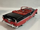 1/18 ERTL 1956 FORD SUNLINER BLACK ON RED  - Photo 5