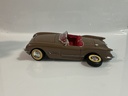 1/18 MIRA SOLIDO 1953 CHEVROLET CORVETTE BROWN ON RED - Photo 2