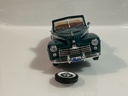 1/18 ROAD SIGNATURE 1948 FORD CONVERTIBLE GREEN ON DARK BROWN *BROKEN TIRE - Photo 7