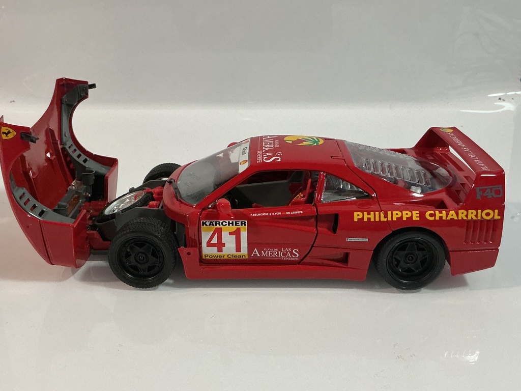 1/18 BURAGO 1987 FERRARI F40 RED ON GREY - Photo 3