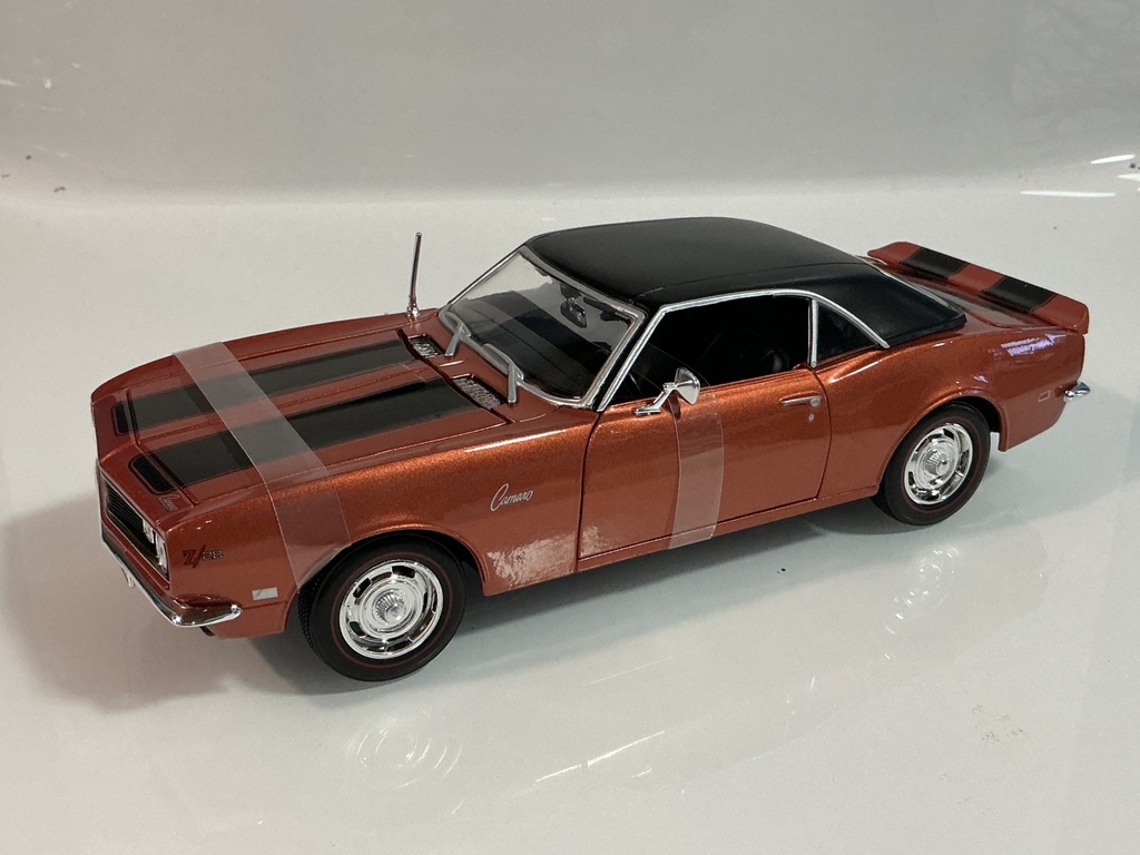 1/18 MAISTO 1968 CHEVROLET CAMARO Z/28 COPPER ON BLACK - Photo 7