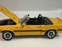 1/18 ERTL 1959 SHELBY GT-500 YELLOW ON BLACK  - Photo 4